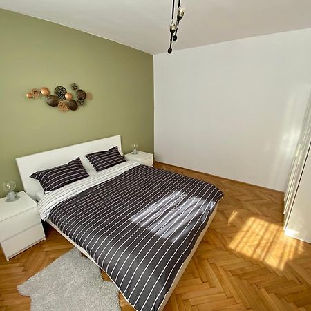 Deluxe Apartment #Casamihai Free Parking Brasov Exterior photo
